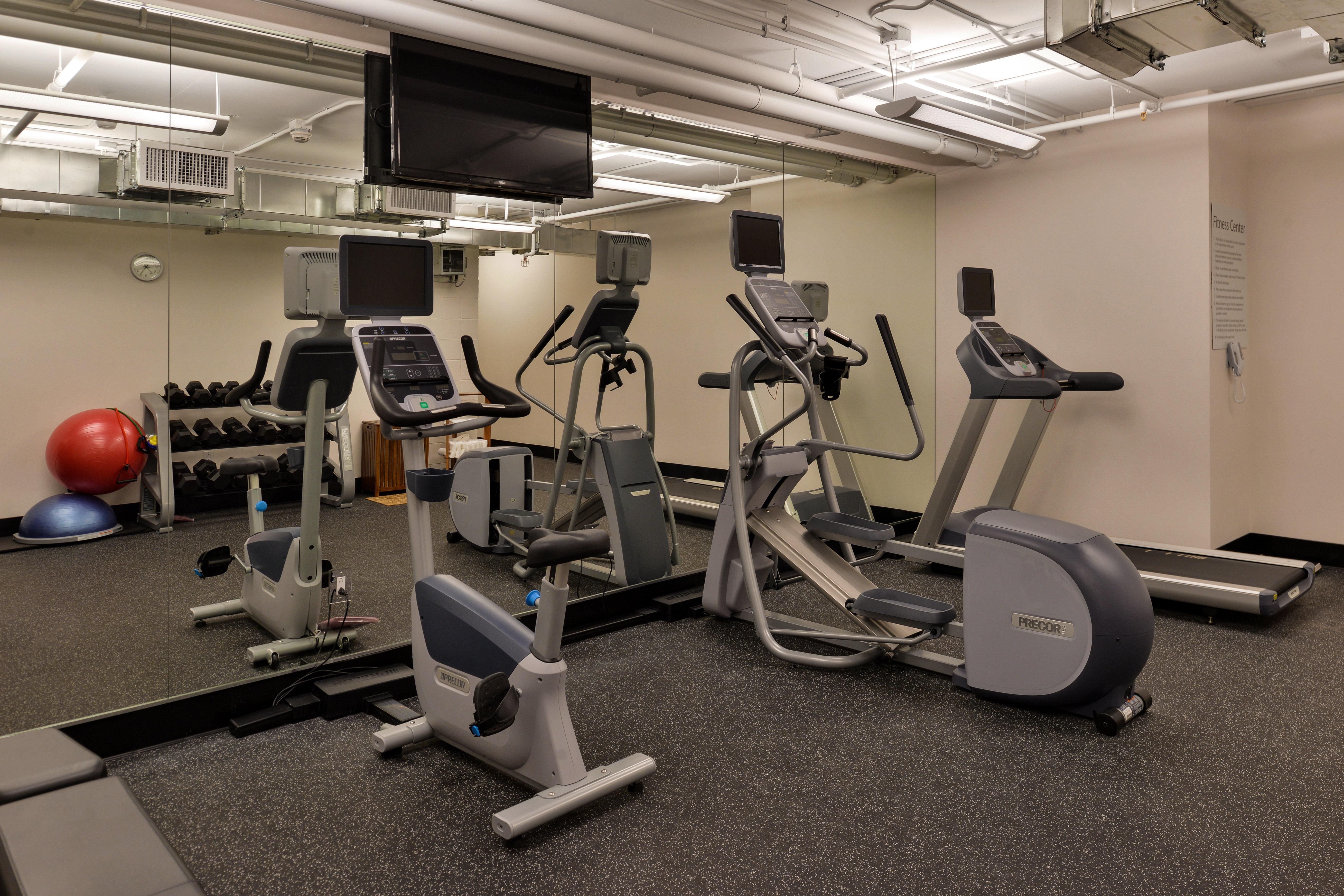 Holiday Inn Express & Suites San Diego - Mission Valley By Ihg Bagian luar foto