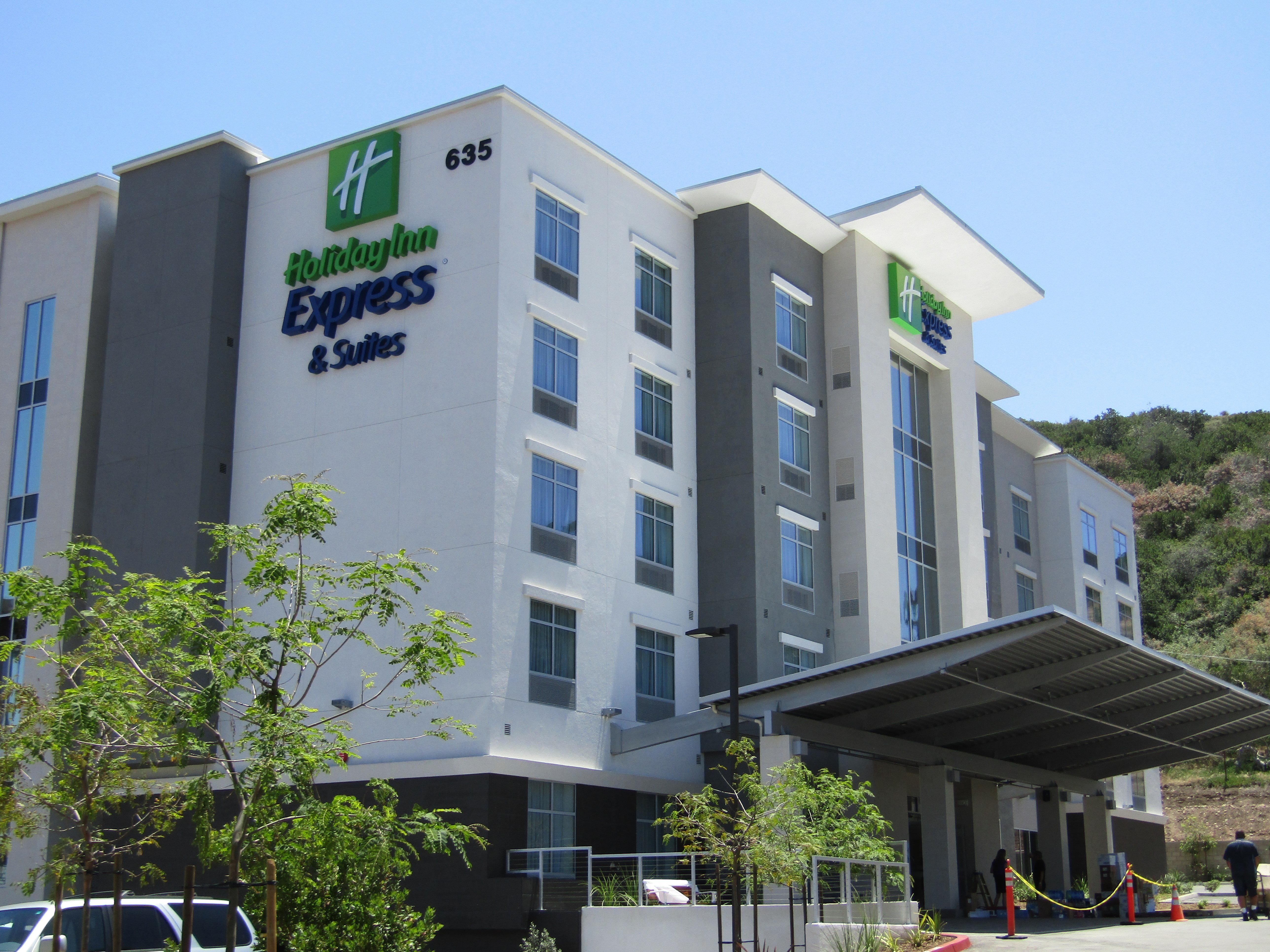 Holiday Inn Express & Suites San Diego - Mission Valley By Ihg Bagian luar foto